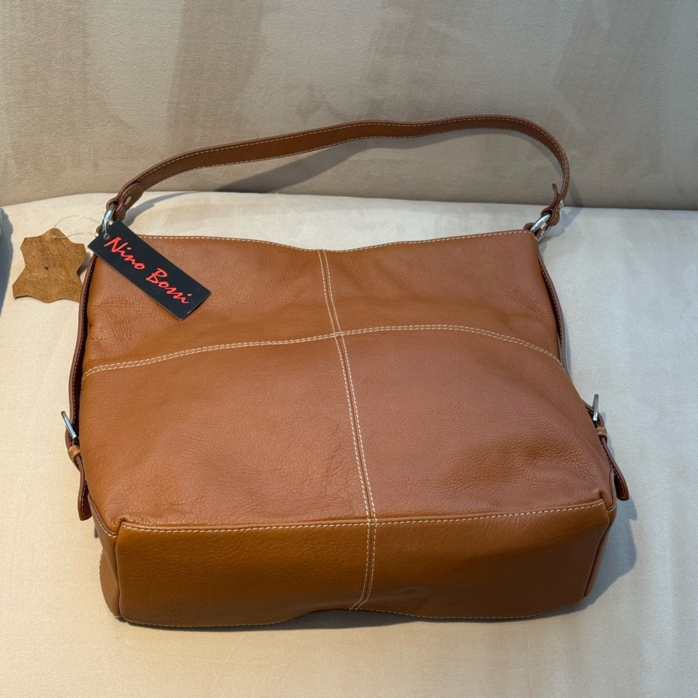 Nino BOSSI Caramel Leather Handbag